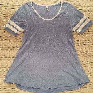 Lularoe Perfect T Blue